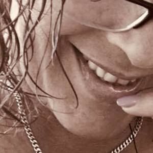 Meet your Posher, Sonia